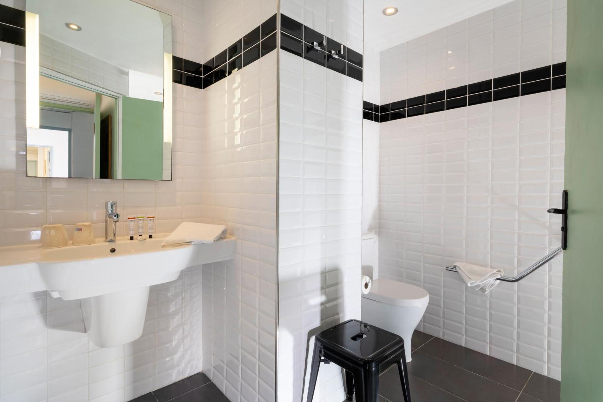 Moderne Saint Germain Hotel 3*
